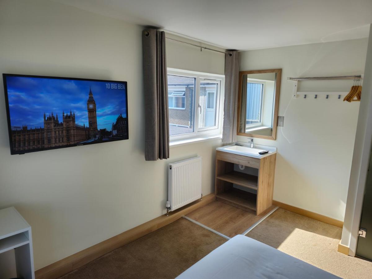 Homefield Lodge London Bagian luar foto